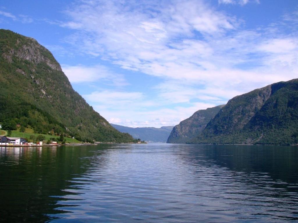 Nesheim Hytter & Camping Bjordal  Экстерьер фото